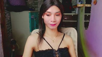 TsCumBitch live cam on Cam4
