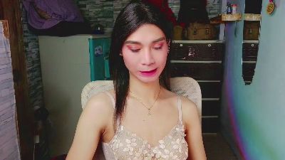 TsCumBitch live cam on Cam4