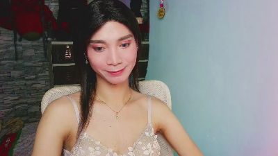 TsCumBitch live cam on Cam4