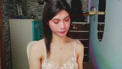 TsCumBitch live cam on Cam4