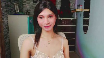 TsCumBitch live cam on Cam4