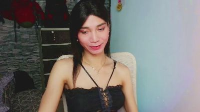 TsCumBitch live cam on Cam4
