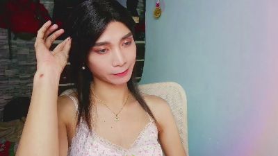 TsCumBitch live cam on Cam4