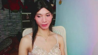 TsCumBitch live cam on Cam4