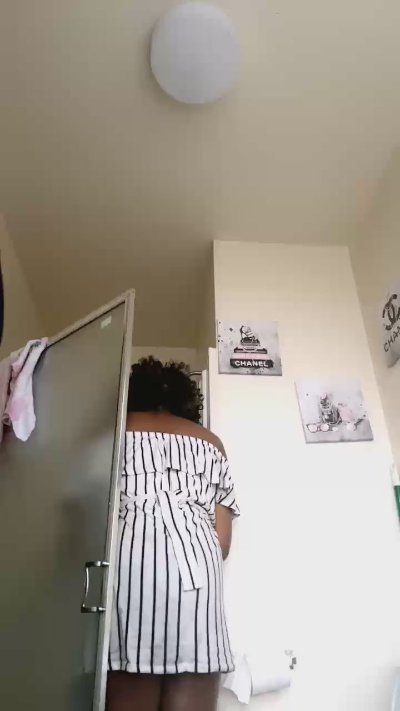 Tsbirdeywhite live cam on Cam4
