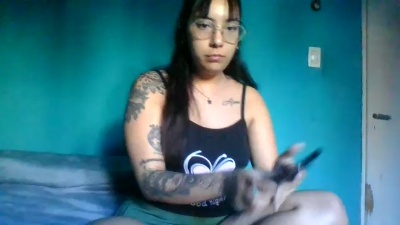 Ttiina20 live cam on Cam4