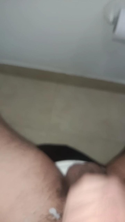 Tu_moreno_18_ live cam on Cam4
