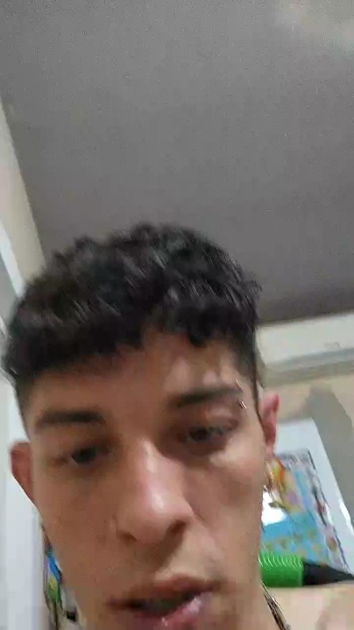 Tubblindo live cam on Cam4