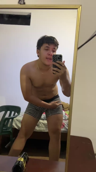 Tujuanca live cam on Cam4