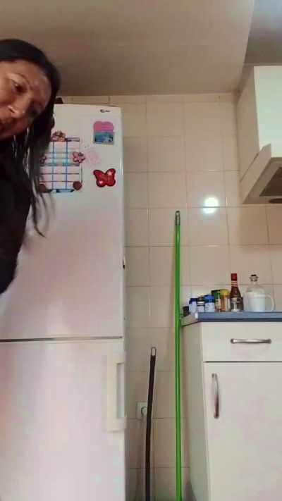 Tulatina90 Live Webcam on Cam4