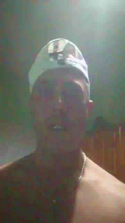 Tumorochodj live cam on Cam4