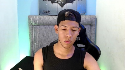 Tupac_D_ live cam on Cam4