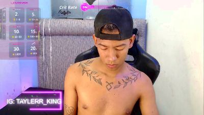 Tupac_D_ live cam on Cam4