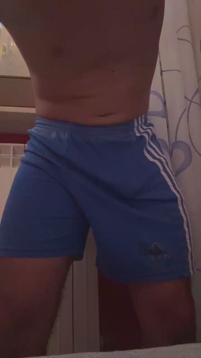 Ture008 live cam on Cam4