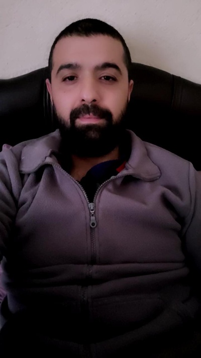 TurkishFucker35 live male webcam from Turkey