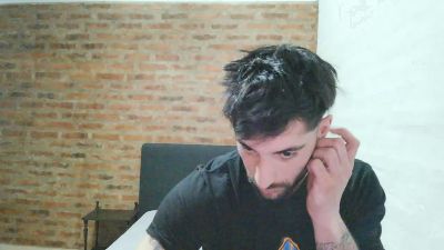 Turkishboyyyy live cam on Cam4