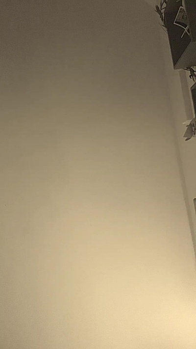 Turuzzua live cam on Cam4