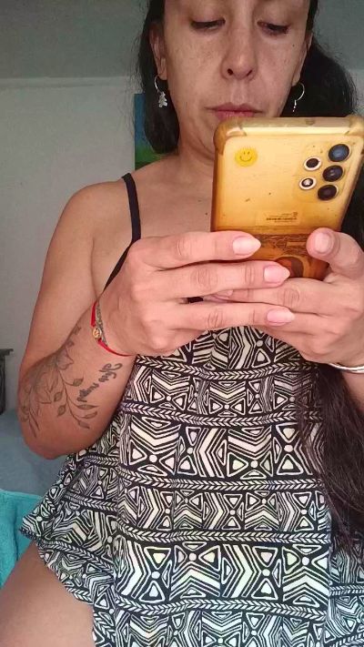 Tusofichu99 live cam on Cam4