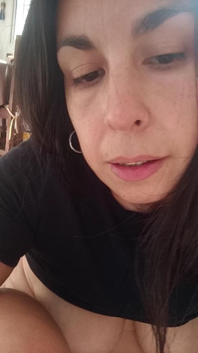 Tusofichu99 live cam on Cam4