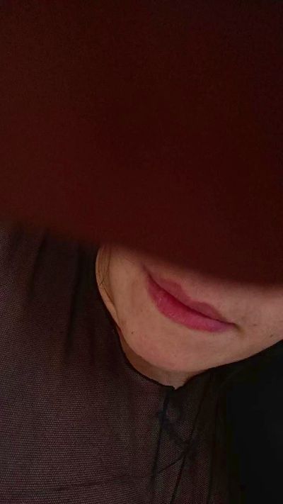 Tusofichu99 live cam on Cam4