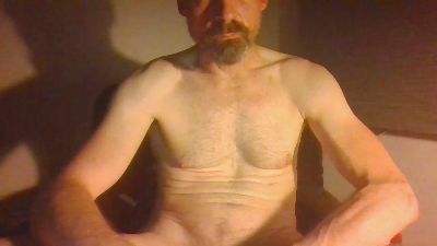Tuttuio live cam on Cam4