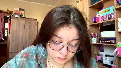 TwanaMedhus live cam on Cam4
