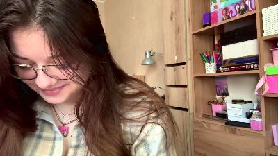 TwanaMedhus live cam on Cam4