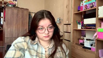 TwanaMedhus live cam on Cam4