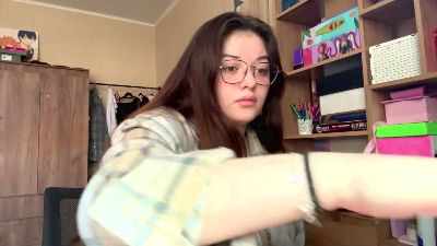 TwanaMedhus live cam on Cam4