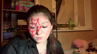 TwanaMedhus live cam on Cam4