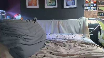 TwinkBoyLush live cam on Cam4