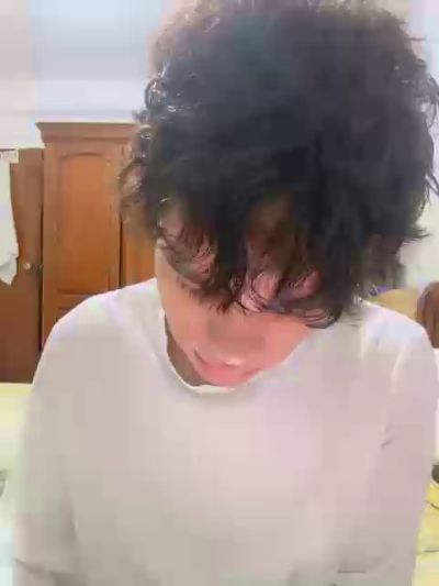 Twinkkk0809 live cam on Cam4