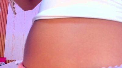 TwoMilkyway live cam on Cam4