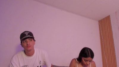 TwoMilkyway live cam on Cam4