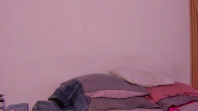 TwoMilkyway live cam on Cam4