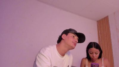 TwoMilkyway live cam on Cam4