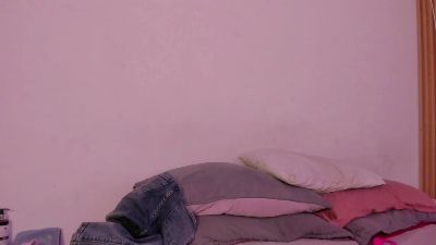 TwoMilkyway live cam on Cam4
