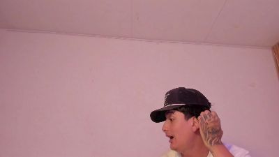 TwoMilkyway live cam on Cam4