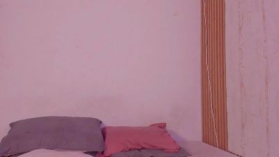 TwoMilkyway live cam on Cam4