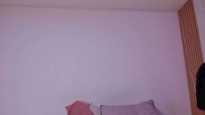 TwoMilkyway live cam on Cam4