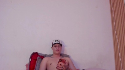 TwoMilkyway live cam on Cam4