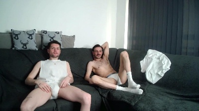 TwoTwinkHusband live cam on Cam4