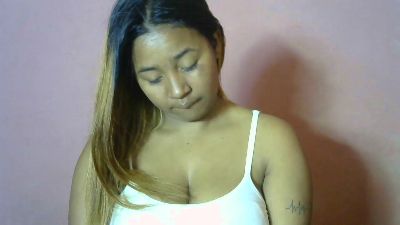 Tyah7 live cam on Cam4