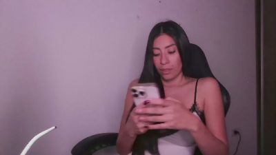 Tyanna_queen live cam on Cam4
