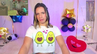 TylerBloom live cam on Cam4