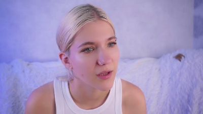 TylerWoernle live cam on Cam4