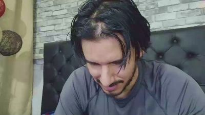 Tyler_dn live cam on Cam4