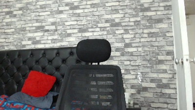 Tyler_dn live cam on Cam4