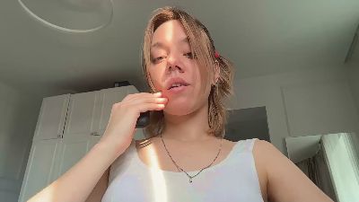 TynishaEben live cam on Cam4