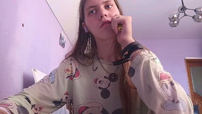 TynishaRaschko live cam on Cam4